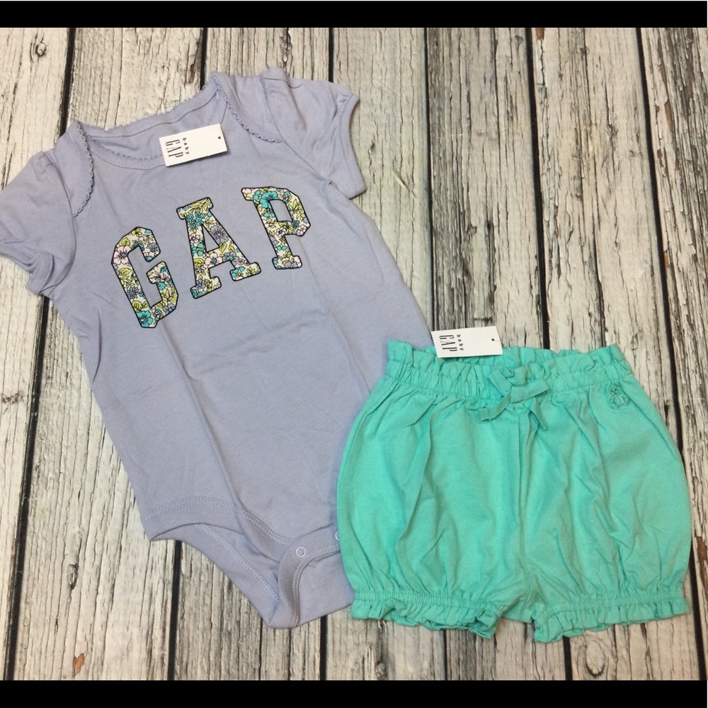 Baby Gap Girls Shirt & Shorts Outfit